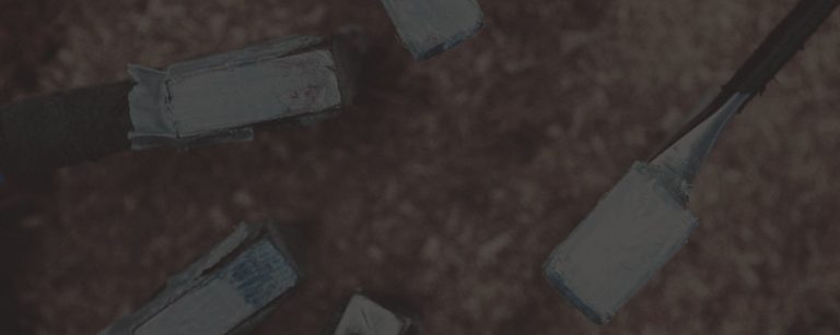 how to throw an axe